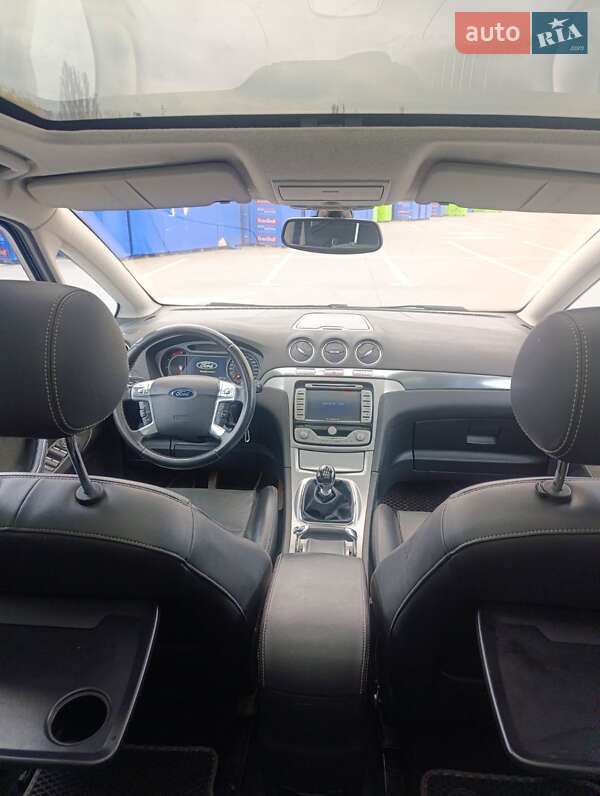 Минивэн Ford S-Max 2008 в Каменец-Подольском