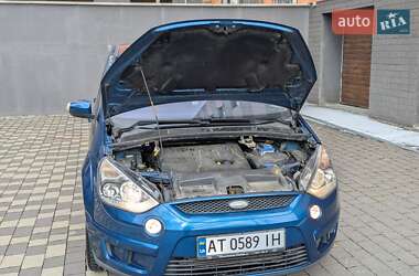 Минивэн Ford S-Max 2006 в 