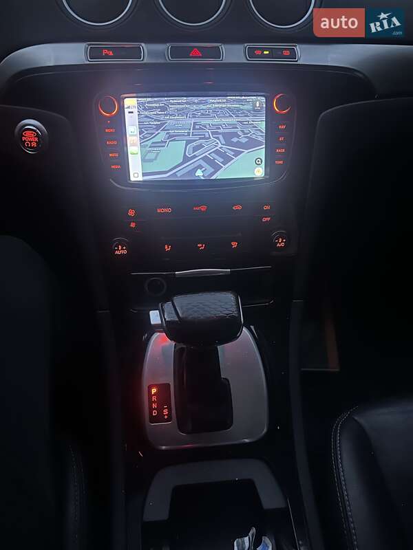 Минивэн Ford S-Max 2014 в Львове