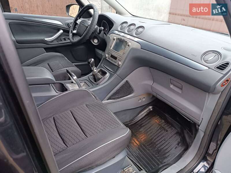 Минивэн Ford S-Max 2007 в Николаеве фото 21 Минивэн Ford S-Max 2007 в Николаеве