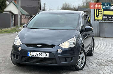 Минивэн Ford S-Max 2006 в 