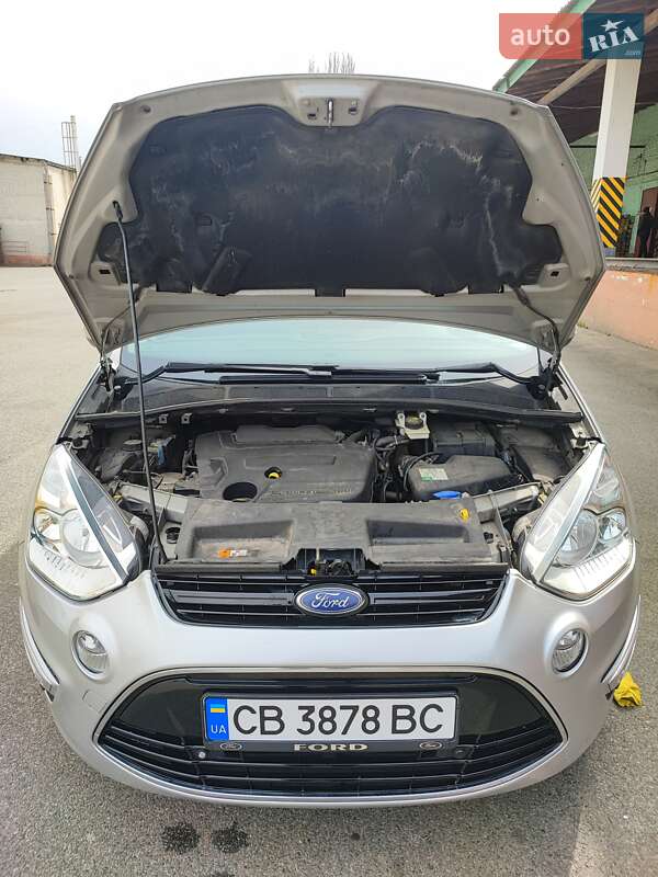 Мінівен Ford S-Max 2012 в Чернігові