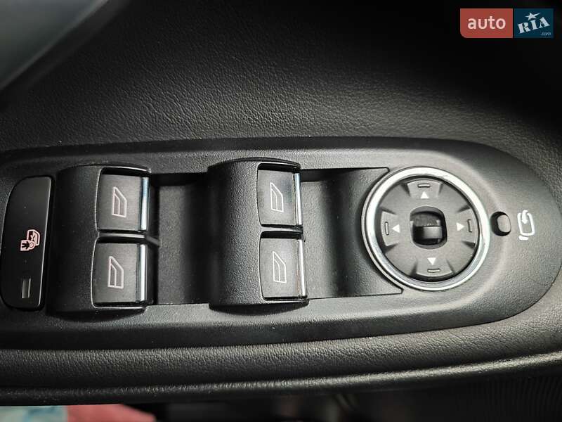 Мінівен Ford S-Max 2012 в Чернігові