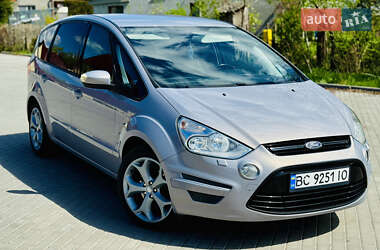 Минивэн Ford S-Max 2011 в 
