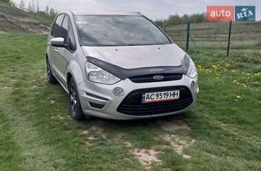 Мінівен Ford S-Max 2011 в 