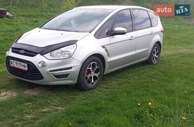 Мінівен Ford S-Max 2011 в 