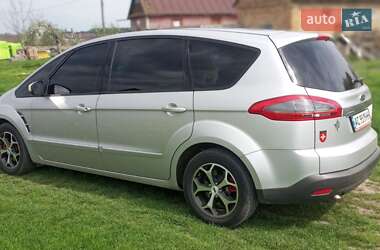 Мінівен Ford S-Max 2011 в 
