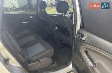 Мінівен Ford S-Max 2011 в 