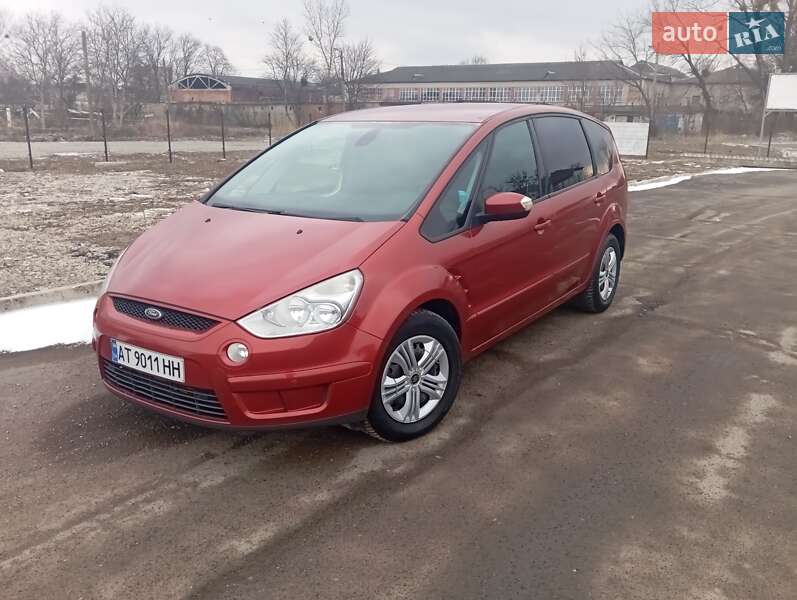 Минивэн Ford S-Max 2007 в Калуше