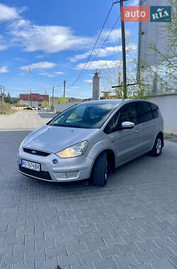 Минивэн Ford S-Max 2006 в 