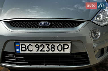 Минивэн Ford S-Max 2009 в 