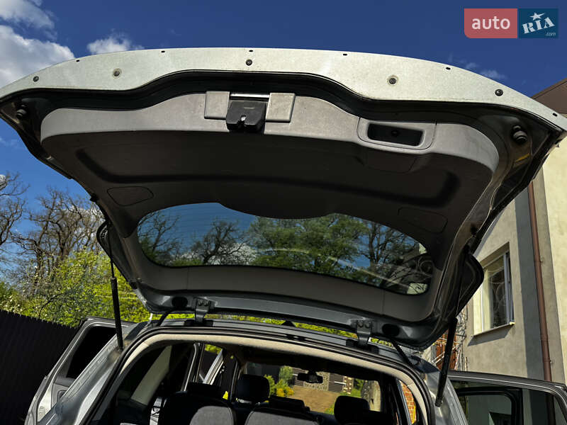 Минивэн Ford S-Max 2009 в Долине