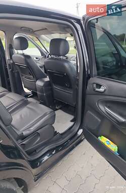 Минивэн Ford S-Max 2010 в 