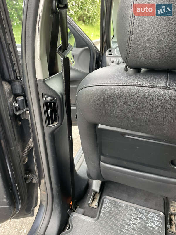 Минивэн Ford S-Max 2006 в Ровно