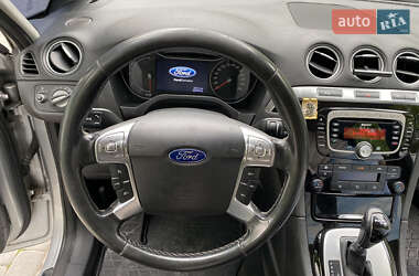 Минивэн Ford S-Max 2011 в 