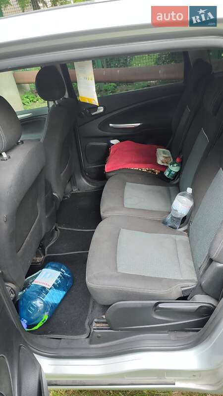 Минивэн Ford S-Max 2010 в Запорожье