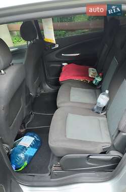 Минивэн Ford S-Max 2010 в 
