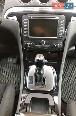 Минивэн Ford S-Max 2013 в 