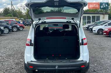 Минивэн Ford S-Max 2014 в 