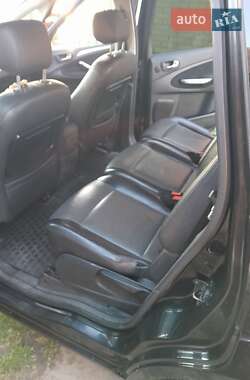 Минивэн Ford S-Max 2006 в 