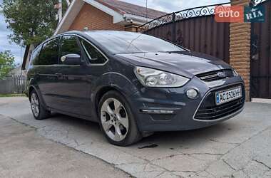 Мінівен Ford S-Max 2013 в 