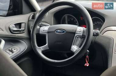 Минивэн Ford S-Max 2007 в 