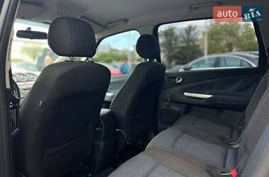 Минивэн Ford S-Max 2007 в 