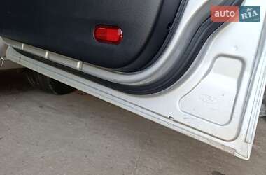 Мінівен Ford S-Max 2009 в 