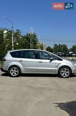 Минивэн Ford S-Max 2009 в 