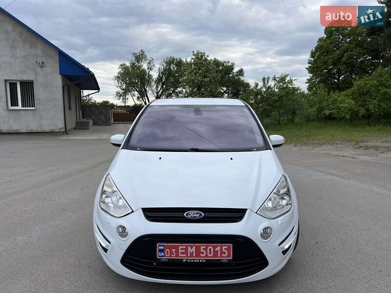 Мінівен Ford S-Max 2013 в Радивиліві