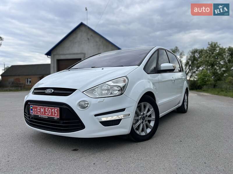Мінівен Ford S-Max 2013 в Радивиліві