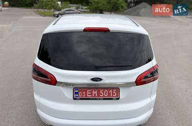 Минивэн Ford S-Max 2013 в 