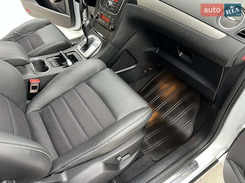 Мінівен Ford S-Max 2013 в Радивиліві