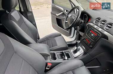 Минивэн Ford S-Max 2013 в 
