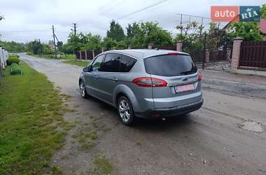 Мінівен Ford S-Max 2013 в 