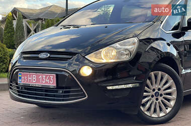 Минивэн Ford S-Max 2011 в 