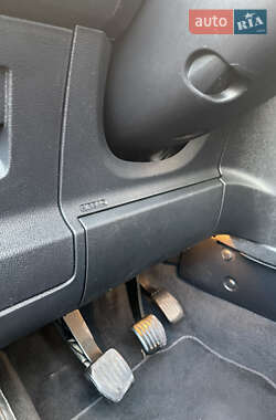 Минивэн Ford S-Max 2011 в 