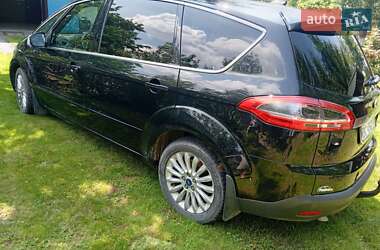 Минивэн Ford S-Max 2012 в 