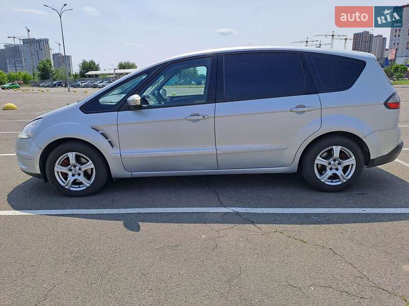 Минивэн Ford S-Max 2007 в Киеве