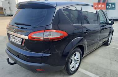 Минивэн Ford S-Max 2013 в 