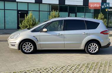 Минивэн Ford S-Max 2013 в 