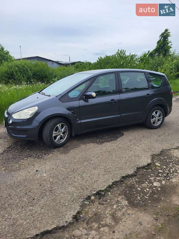 Минивэн Ford S-Max 2007 в 
