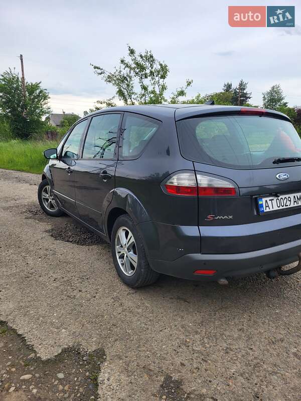 Минивэн Ford S-Max 2007 в Калуше