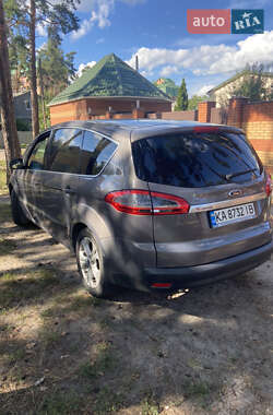 Минивэн Ford S-Max 2014 в 
