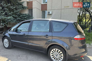 Минивэн Ford S-Max 2007 в 