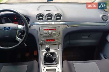 Мінівен Ford S-Max 2007 в 
