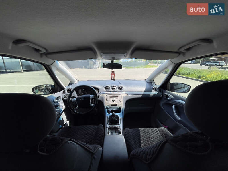 Минивэн Ford S-Max 2009 в Луцке