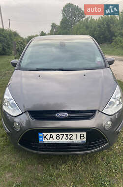 Минивэн Ford S-Max 2014 в 