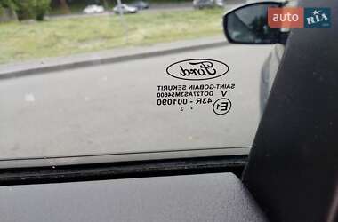 Минивэн Ford S-Max 2013 в 