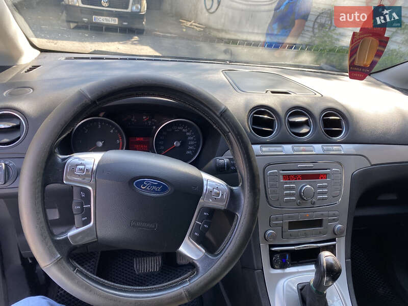 Мінівен Ford S-Max 2008 в Городку